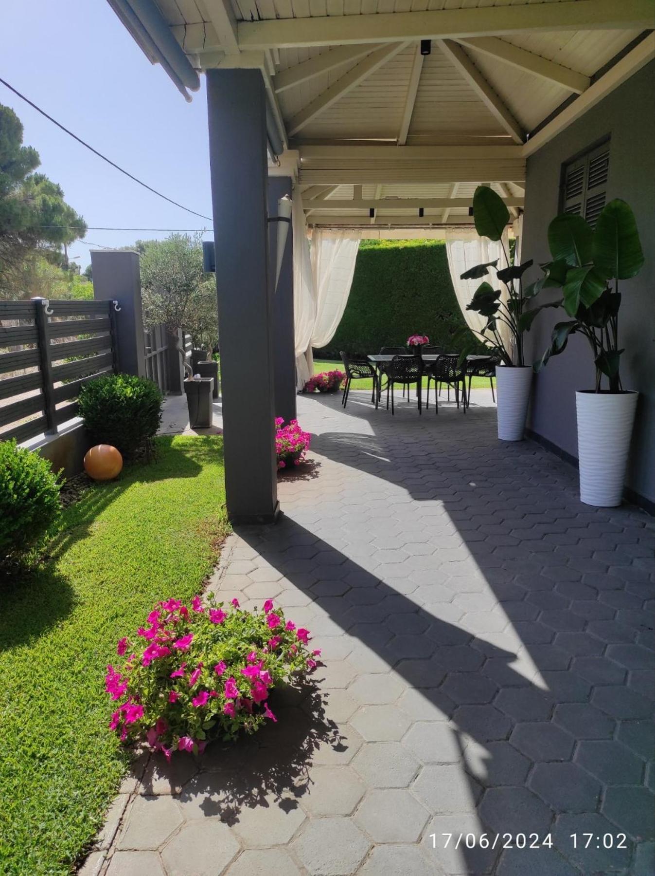 Peter'S Country House Katakolo Exterior foto
